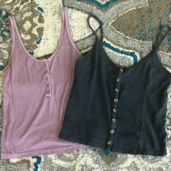 American Eagle Outfitters Tops - American eagle crops